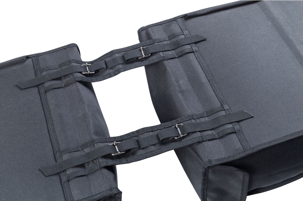 BASIL MARA XL taskesæt (sort) med taskebro. Str. 35 x15 x 32cm, vol: 35 L, maks. bæreevne  10 kg (5 kg i hver taske).