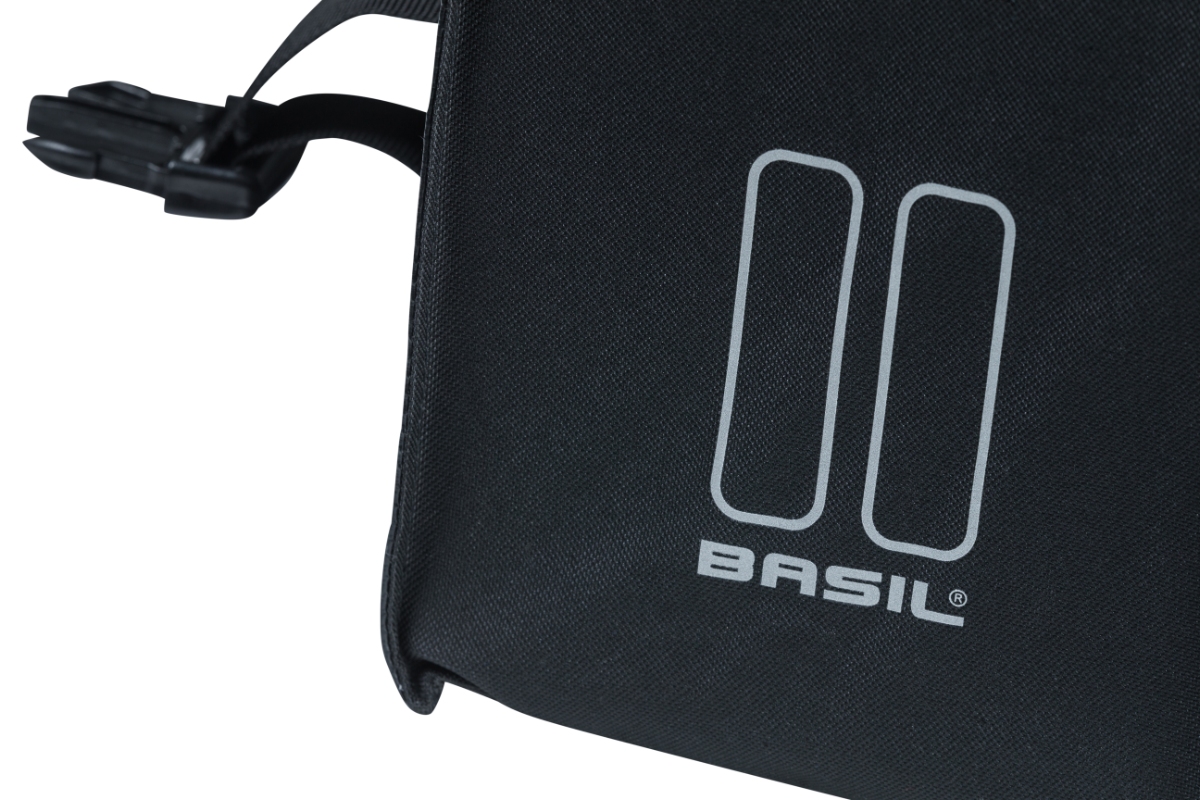 Taskesæt fra Basil Model Urban Load. Vol. 48-53 L. Vandafvisende materiale. Kan også mont. med  MIK, AVS, Uniklip eller Racktime adapter.