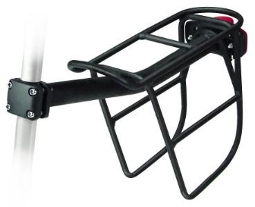 Bagagebærer KLICKFIX Freerack (sort) med sidestøtter. Montering på sadelpinden. Dimensioner: 12x47x30 cm. Bæreevne: 10 kg.