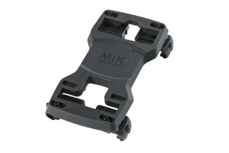 Bagagebærer-adapter BASIL MIK. Passer på bagagebærer med 100-170 mm bredde og 8 -16 mm diamter: Bruges evt. til 70173.